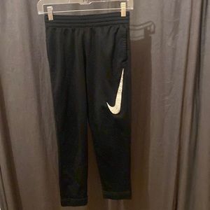 Black nike sweat pants